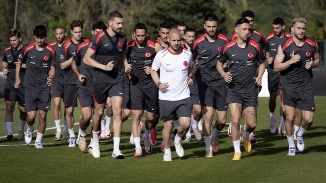 A Milli Futbol Takımı'nda EURO 2024 öncesi bir şok sakatlık daha! Yıldız oyuncu kadrodan çıkarılabilir