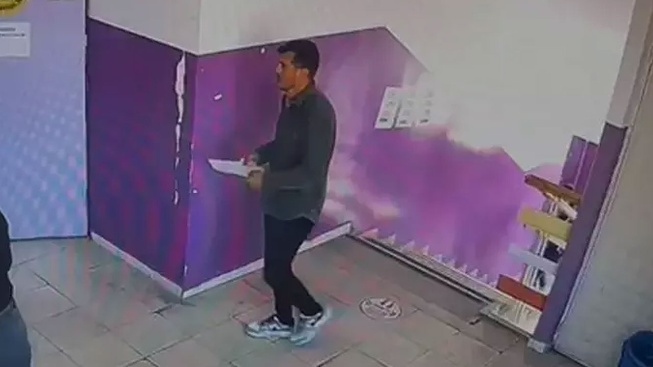 YKS'de yapay zeka ile kopya çekerken yakalanmıştı! Yeni görüntüleri ortaya çıktı
