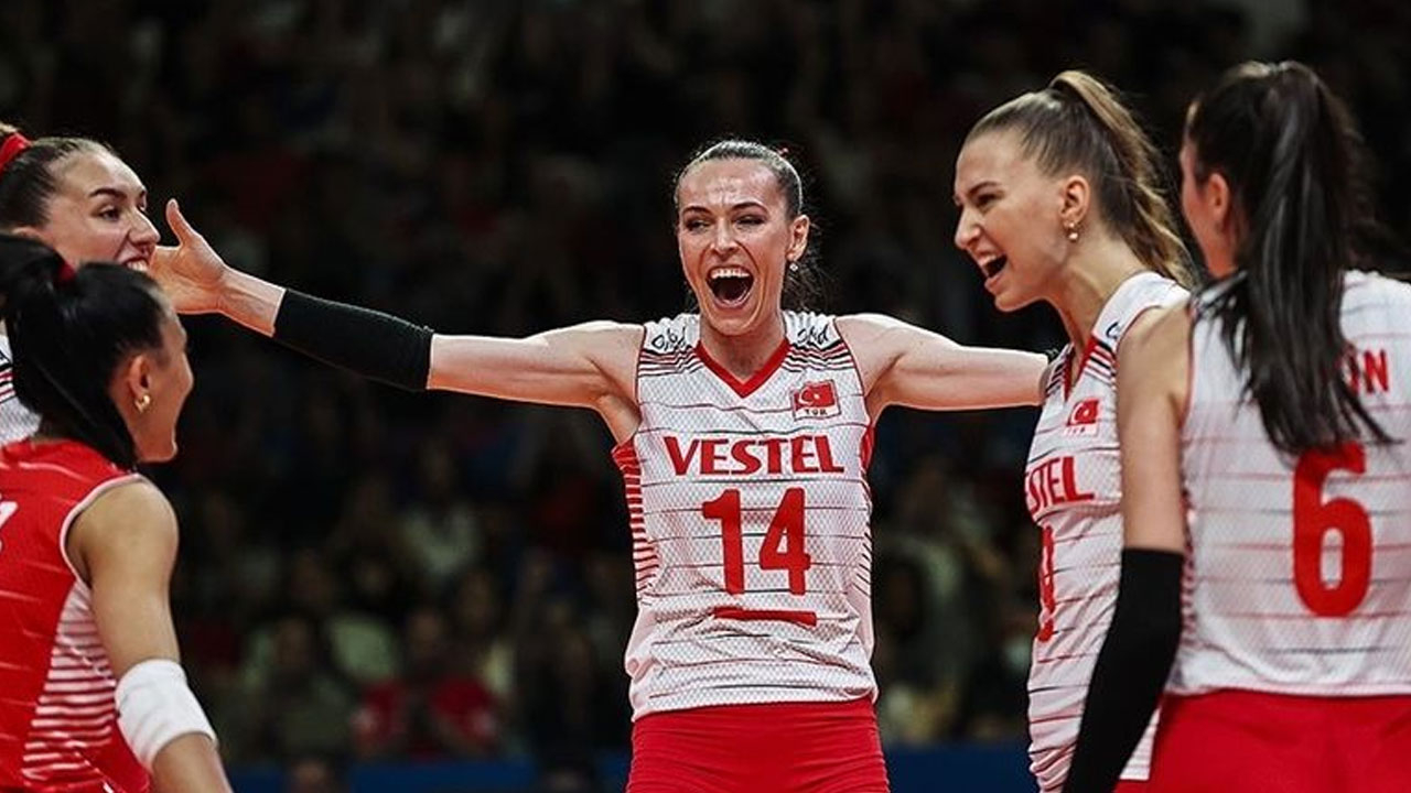 A Milli Kadın Voleybol Takımı, Milletler Ligi'nde finallere kalmayı garantiledi