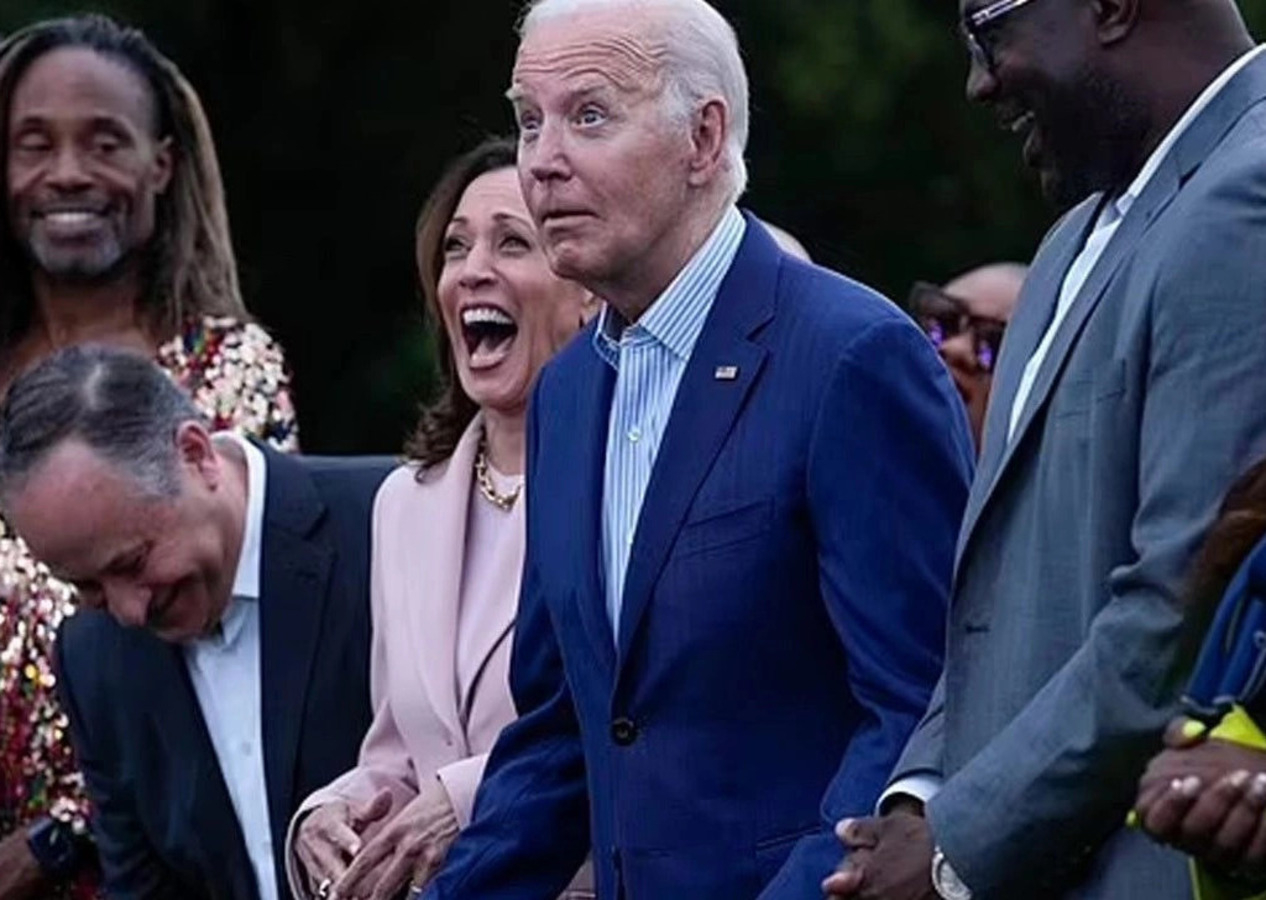 Joe Biden bu sefer de herkes dans ederken dondu kaldı!