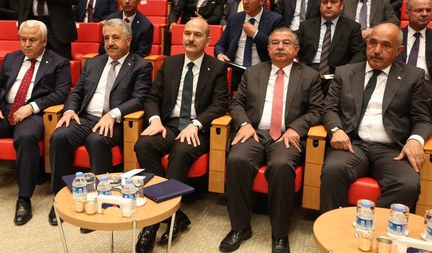 3 bakanlık harekete geçti: Kırmızı ışıkta geçenin bile ehliyeti alınacak!