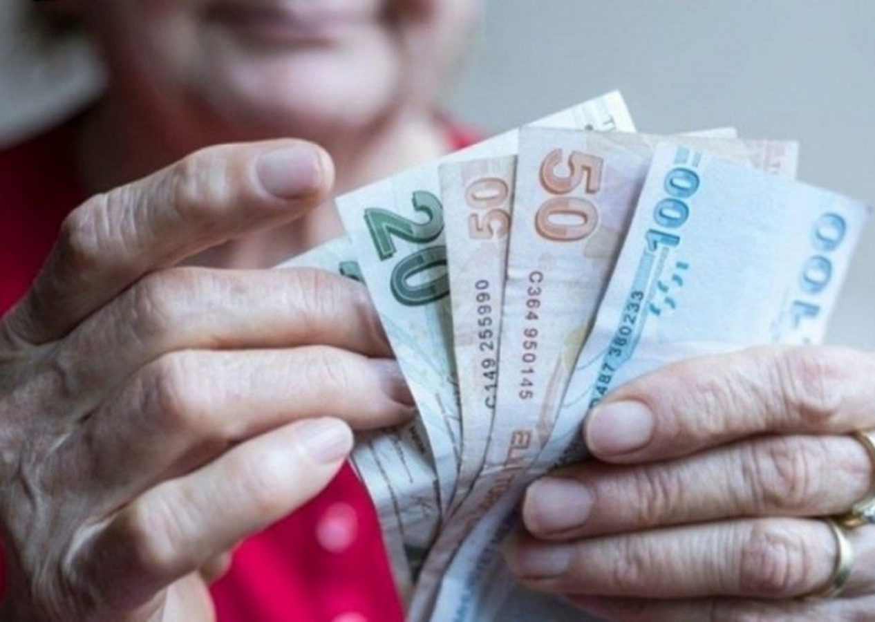 SGK açıkladı! Kurban Bayramı'ndan sonra 50 binden fazla emeklinin maaşları yatmayacak