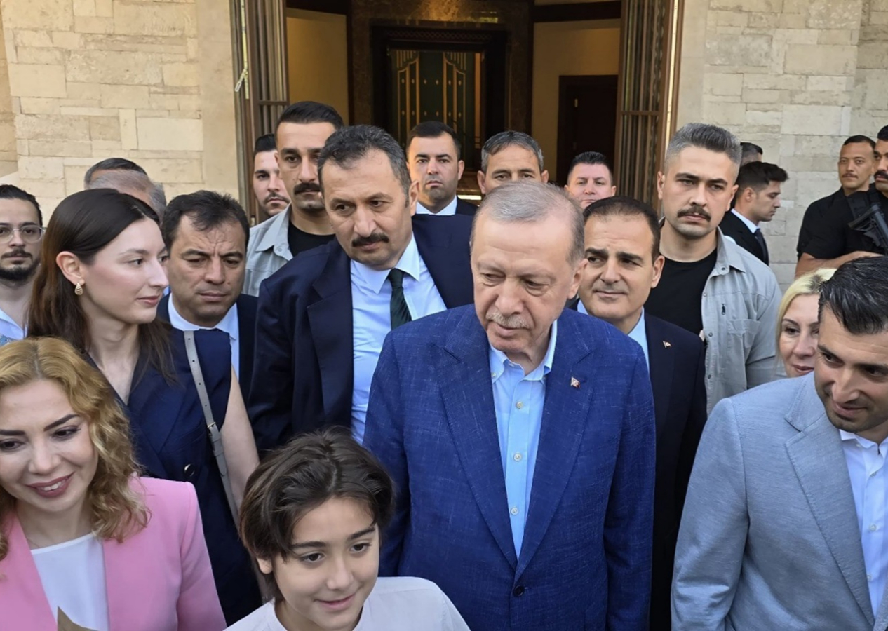Cumhurbaşkanı Erdoğan, bayram namazını Marmaris'te kıldı! ''Allah, Haremi Şerif'in açılışını bu millete nasip eylesin''
