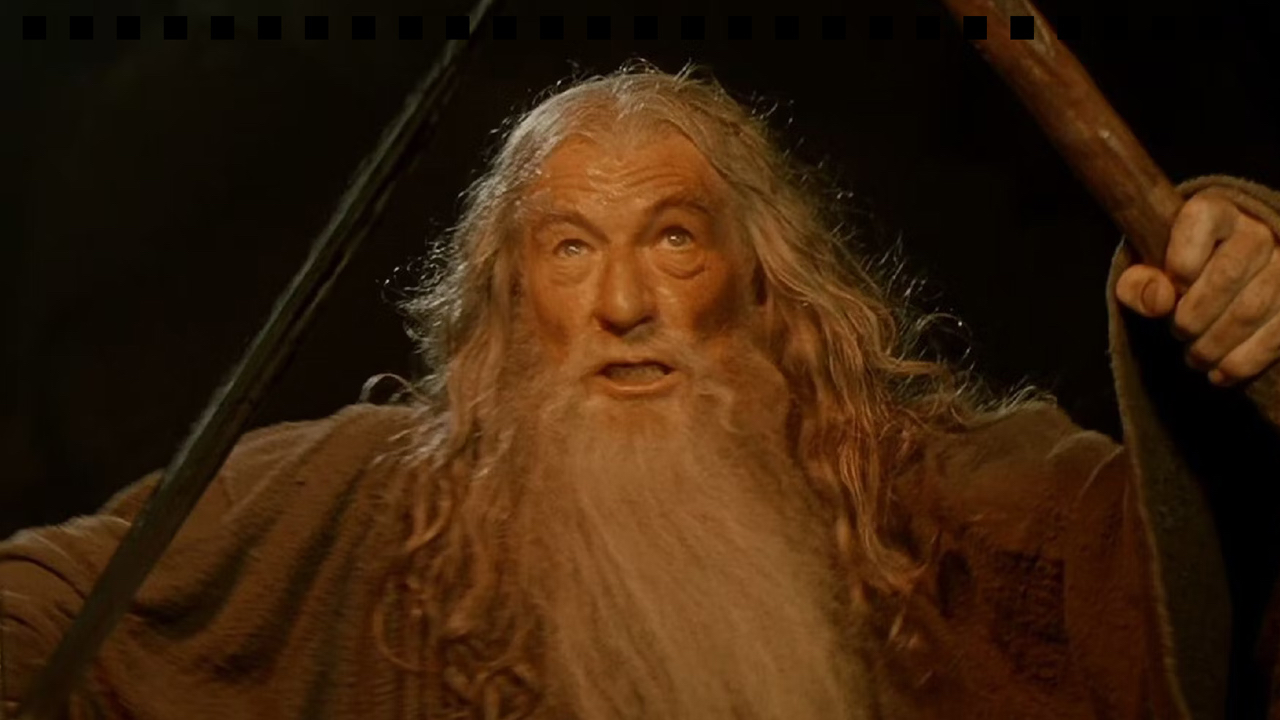 Yüzükler Efendisi'nin Gandalf'ı Ian McKellen hastaneye kaldırıldı
