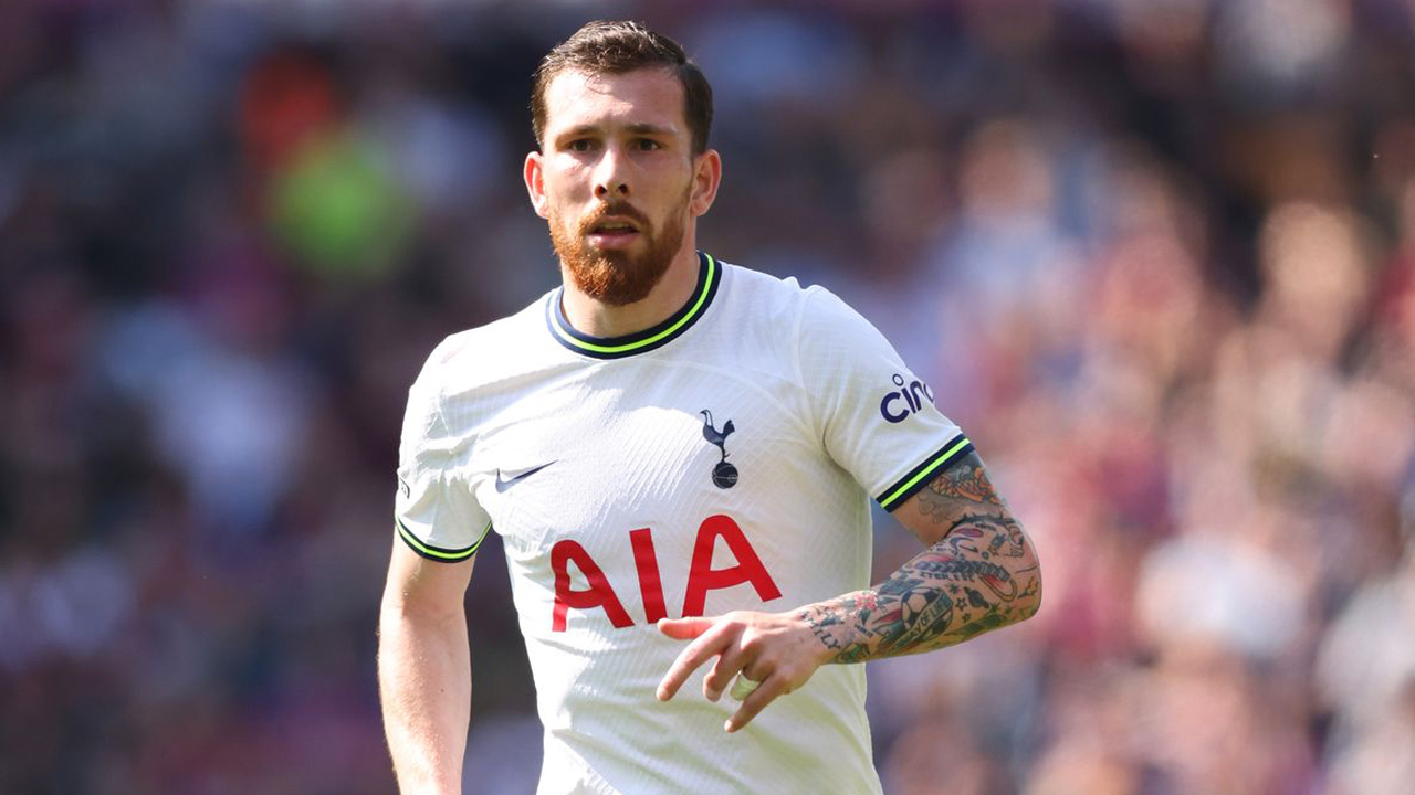Galatasaray ve Fenerbahçe'nin transfer hedefi Pierre-Emile Höjbjerg'in menajerinden açıklama geldi