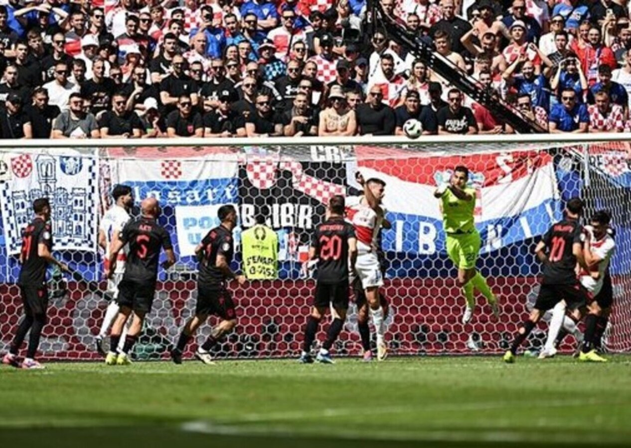 Arnavutluk 90+5'te attı, Hırvatistan yıkıldı! Hırvatistan 2 - 2 Arnavutluk | Maçın özeti