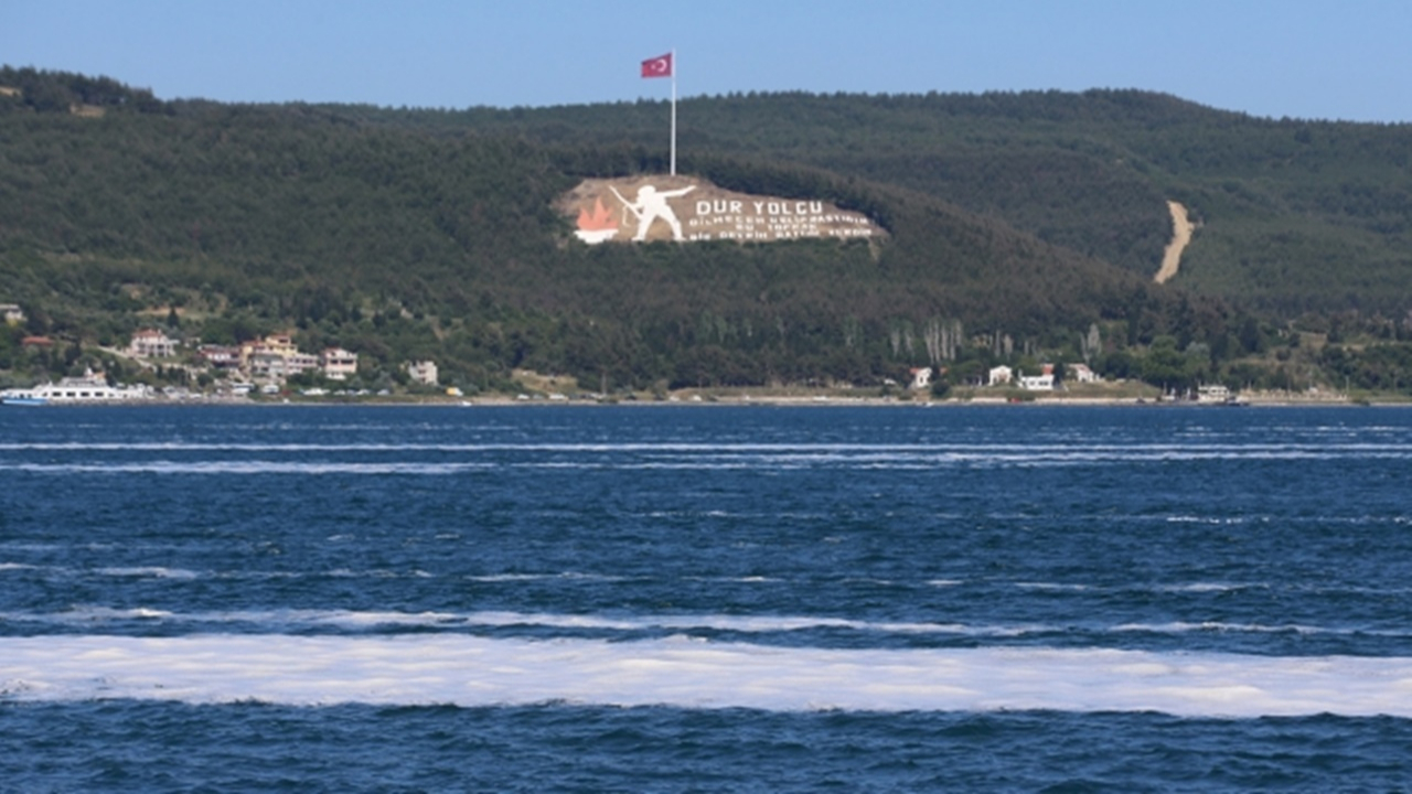 Çanakkale Boğazı'nda tanker arızası! Gemi trafiği askıya alındı