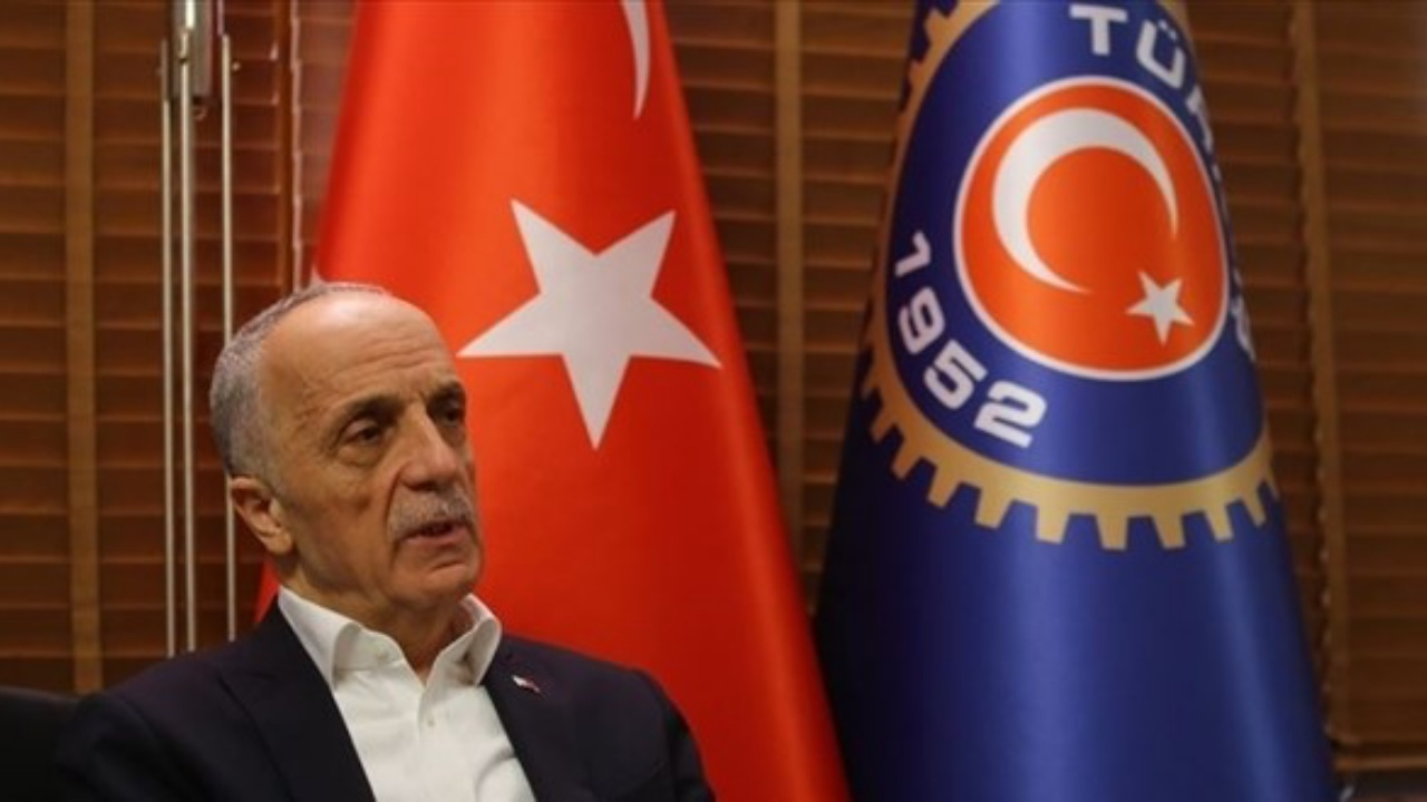 Türk-İş'ten asgari ücrete ara zam çağrısı! 25 yıldır enflasyonun bu kadar ezdiği bir dönem görmedim