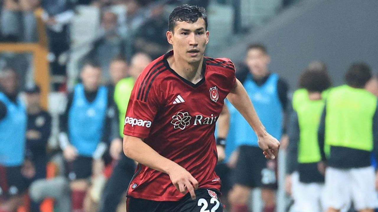 Beşiktaş'ta Bakhtiyor Zaynutdinov'a 10 milyon euroluk teklif