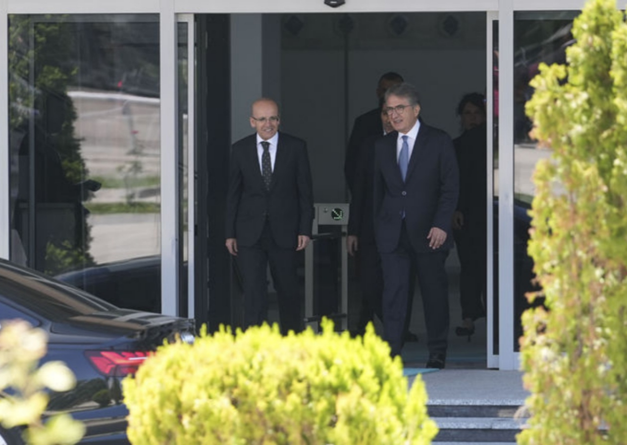 Asgari ücret talebi! CHP'li Karatepe'den kritik görüşmeye ilişkin ilk açıklama