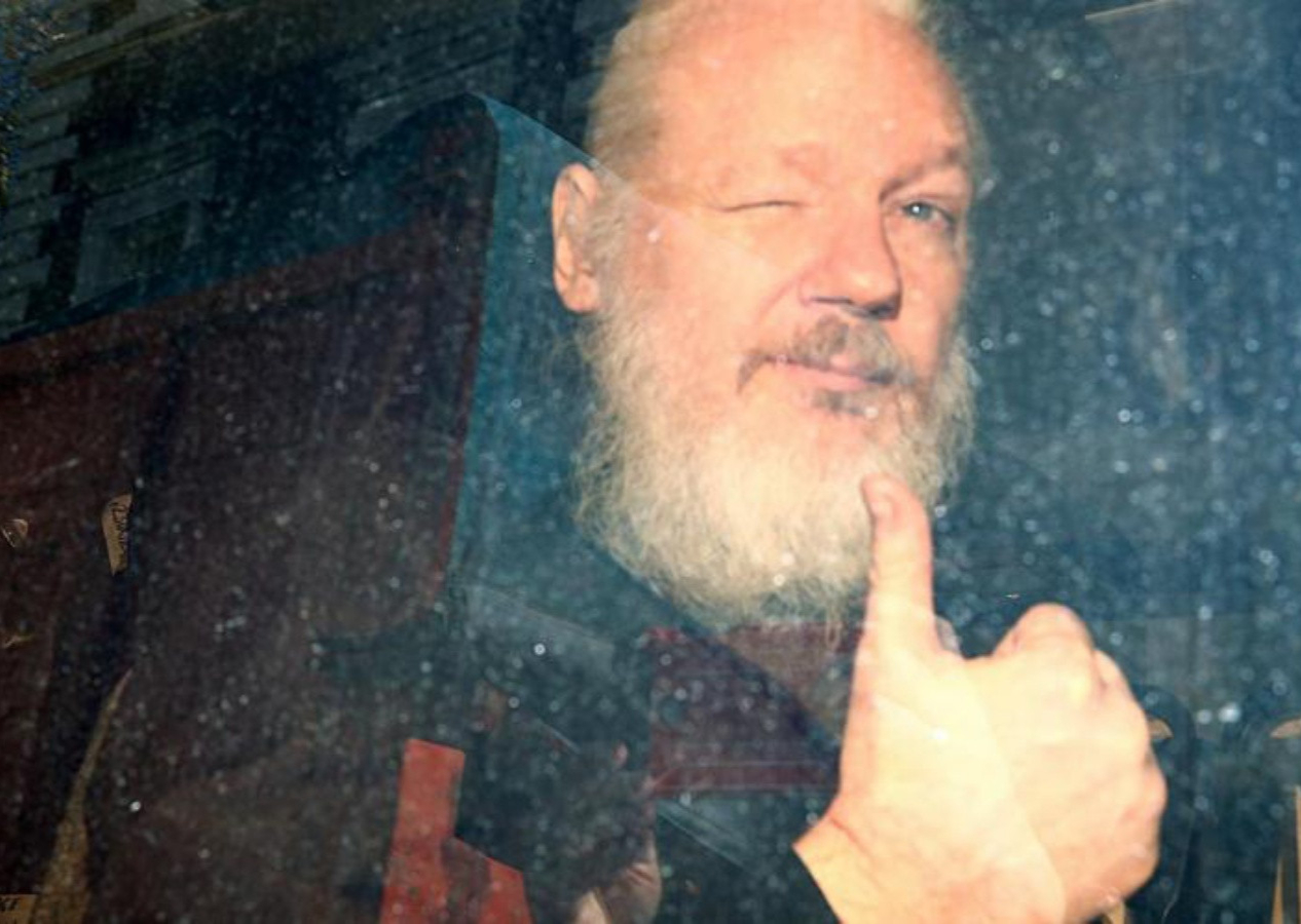 Dünyanın takip ettiği davada karar çıktı! WikiLeaks'in kurucusu Julian Assange serbest bırakıldı