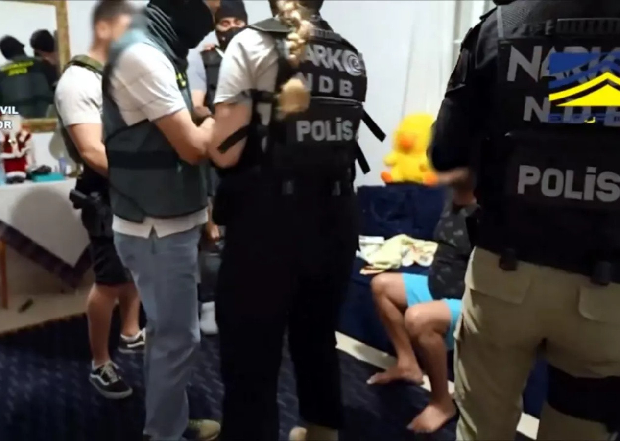 Türk ve İspanyol polisinden ortak operasyon! Uluslararası uyuşturucu karteli çökertildi!