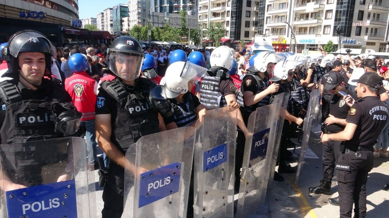 Antalya’da 15 gün süreyle eylem ve etkinlikler yasaklandı