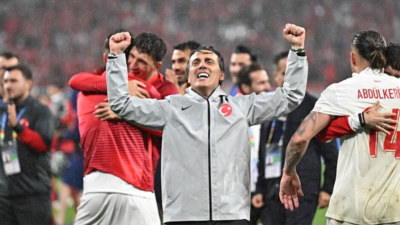 Vincenzo Montella zafer gecesini değerlendirdi: Tarihi bir sonuç!