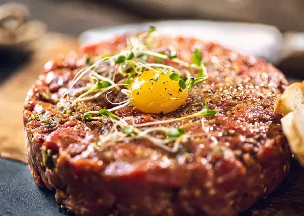 MasterChef tarzı steak tartar tarifi: Lezzetli ve etkileyici bir sunum