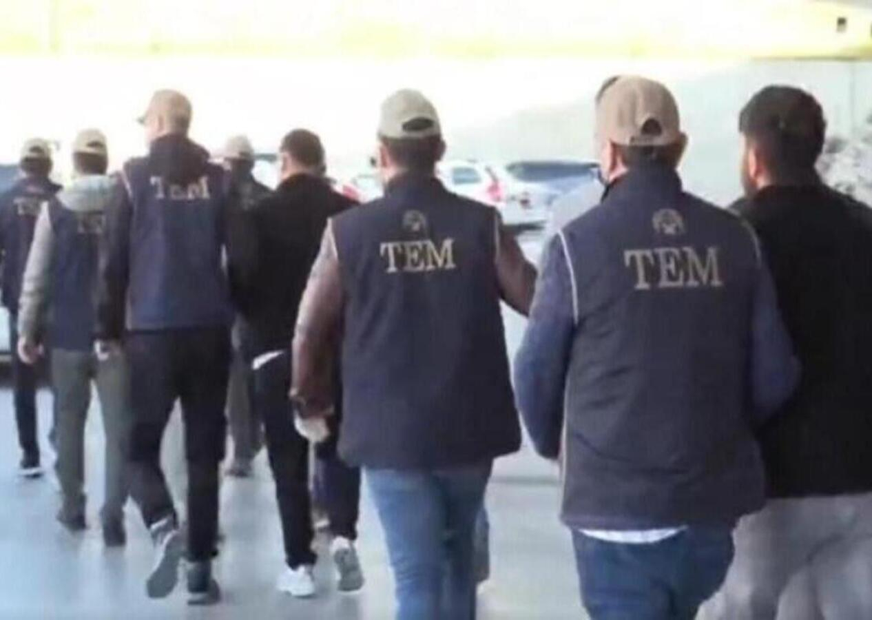 FETÖ'ye bir darbe daha: Çok sayıda ilde onlarca gözaltı!