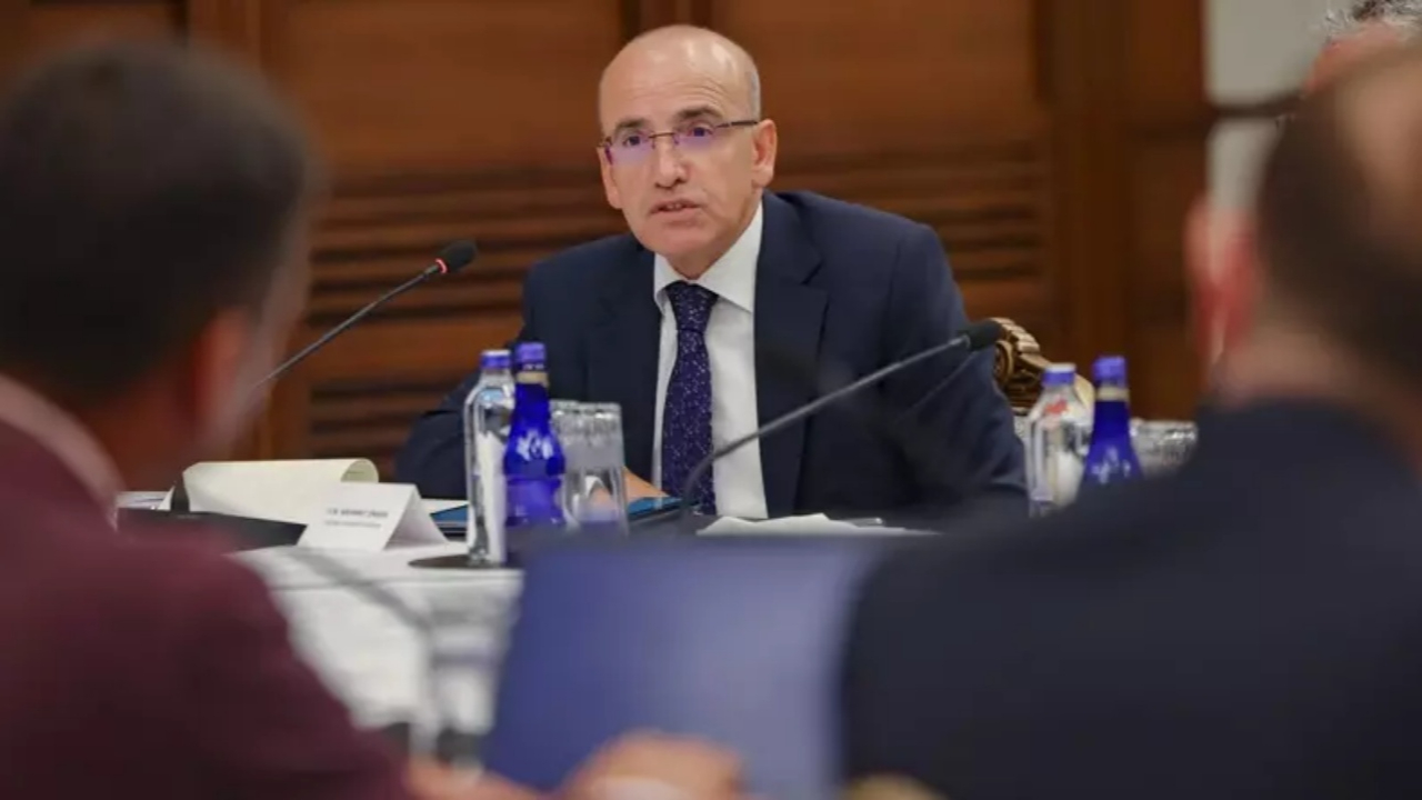 Bakan Şimşek: Ülkemize yatırımcı ilgisi artmaya devam ediyor
