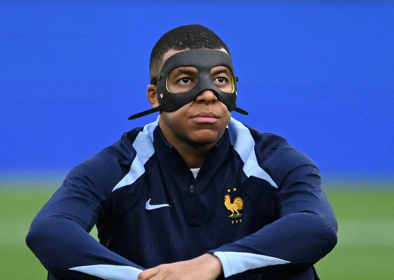 Kylian Mbappe'den Fransa için görülmemiş çağrı: Durum felaket!
