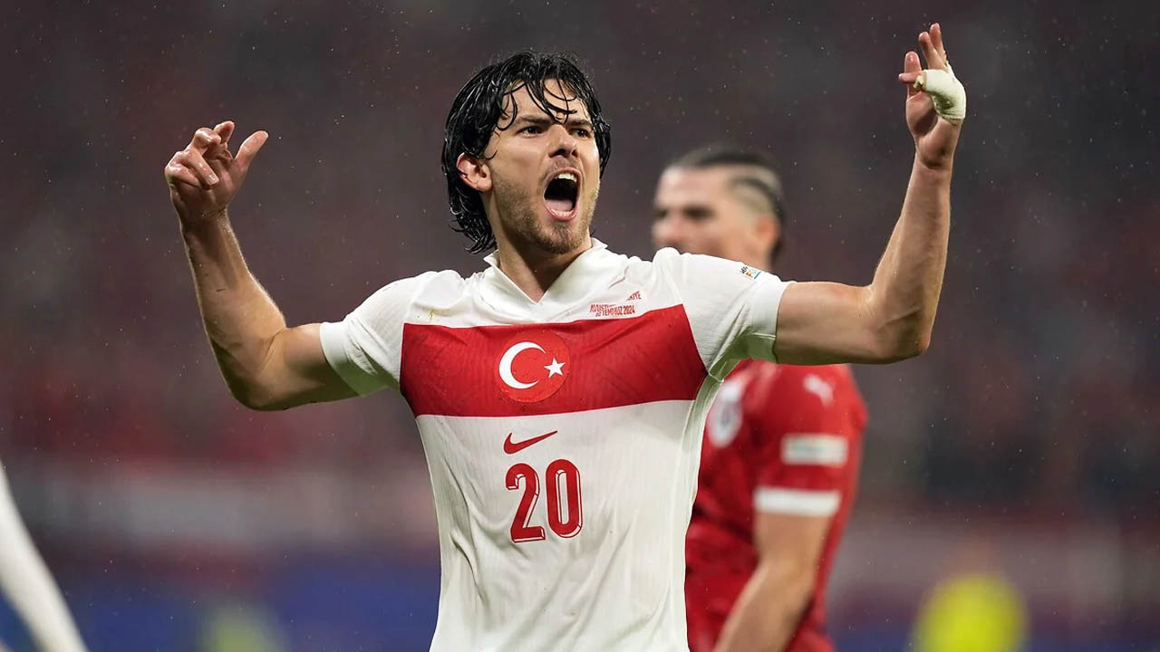 Fenerbahçe'ye Ferdi Kadıoğlu için ilk resmi teklif geldi! Premier Lig ekibinden Milli yıldıza 25 milyon euro