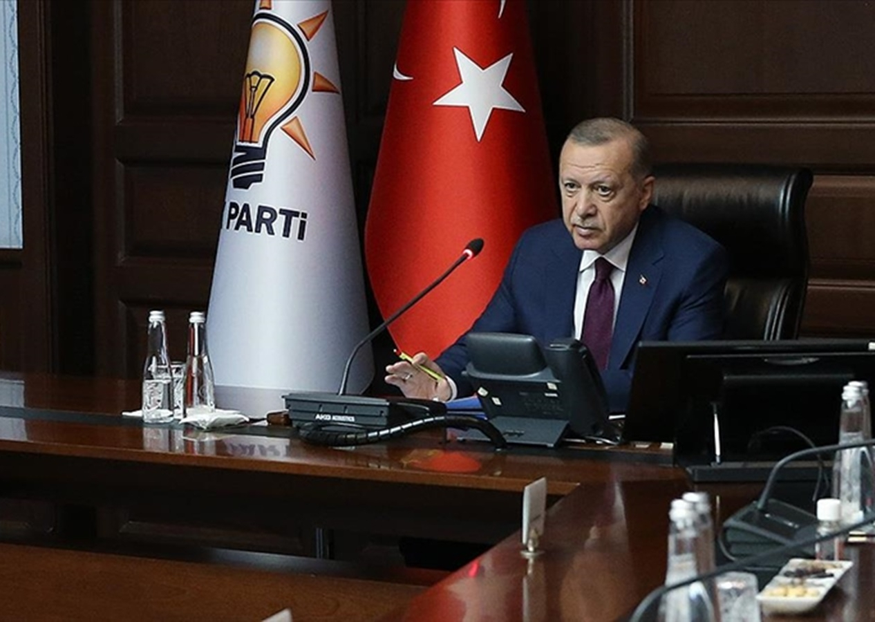AK Parti MYK toplanıyor! Fahiş fiyatla mücadele, parti içi değişim çalışmaları ve kamuda tasarruf tedbirleri masada olacak