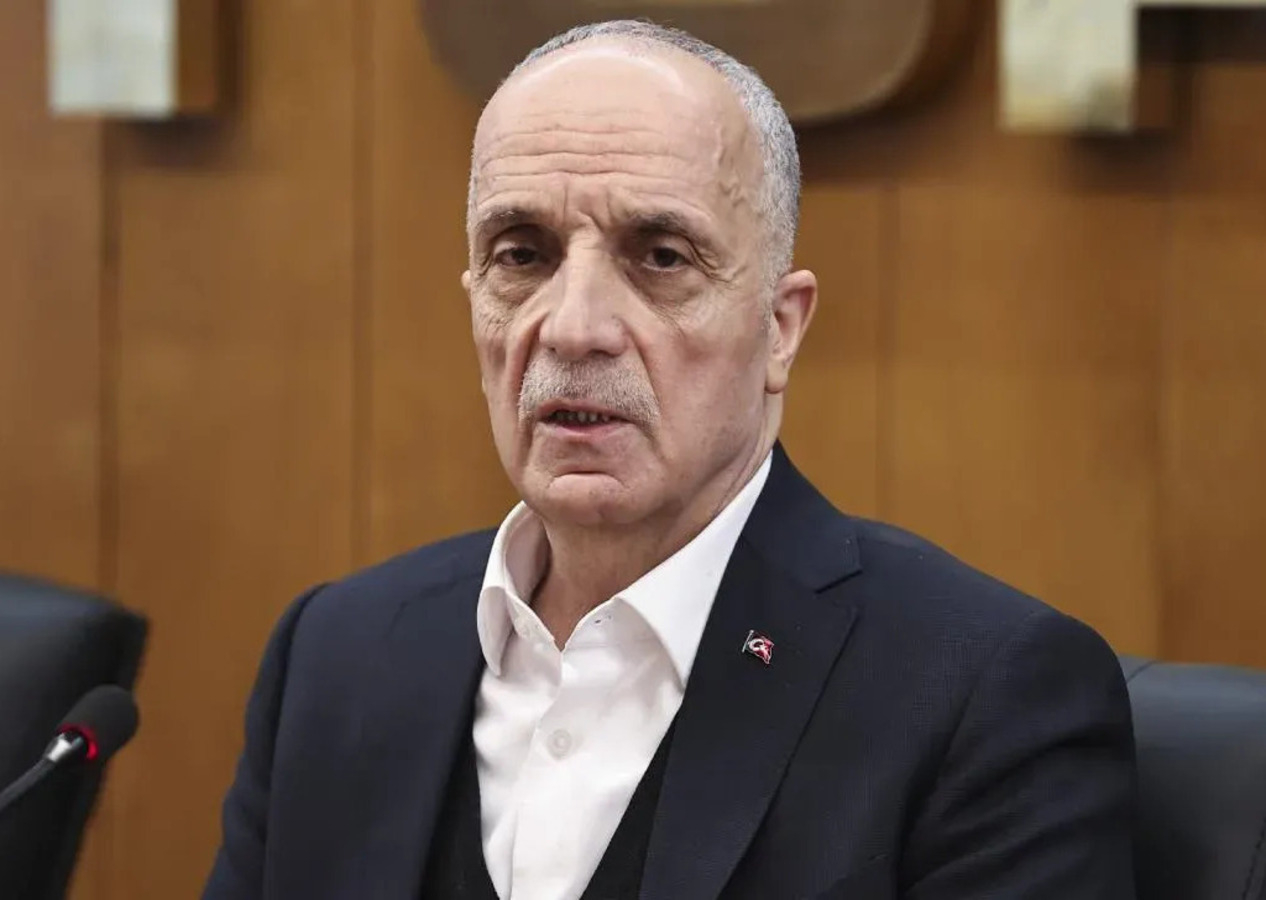 TÜRK-İŞ Başkanı Ergün Atalay'dan tepki çeken ifadeler: Hükümet aklını başına alsın!