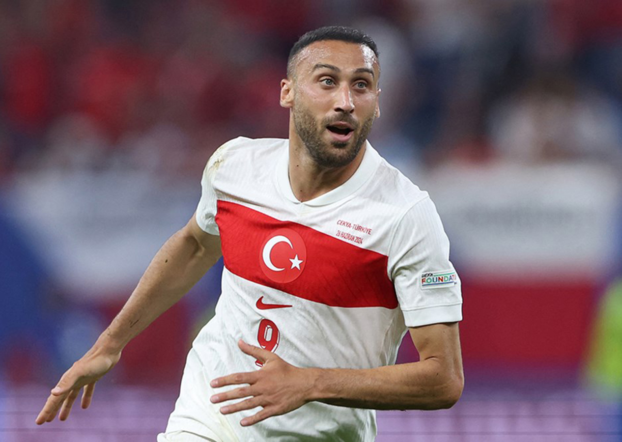 Fenerbahçe'de Bertuğ Yıldırım olmazsa sürpriz hedef Beşiktaşlı Cenk Tosun