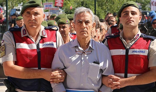 Darbeci Akın Öztürk nezarethanede ''İsrail bizi sattı'' demiş...