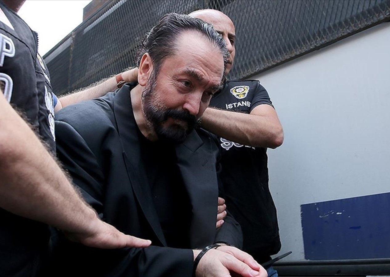 Örgütün kökü kazındı! Adnan Oktar'a Yargıtay'dan kötü haber! 8 bin 658 yıl hapis cezası onandı