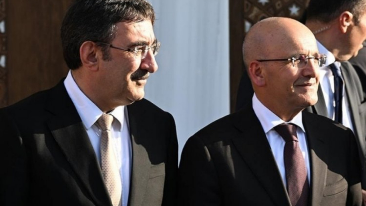 Emekli maaşları zamları için toplantı kararı! Cumhurbaşkanı Yardımcısı Yılmaz, ve Bakan Şimşek bir araya gelecek