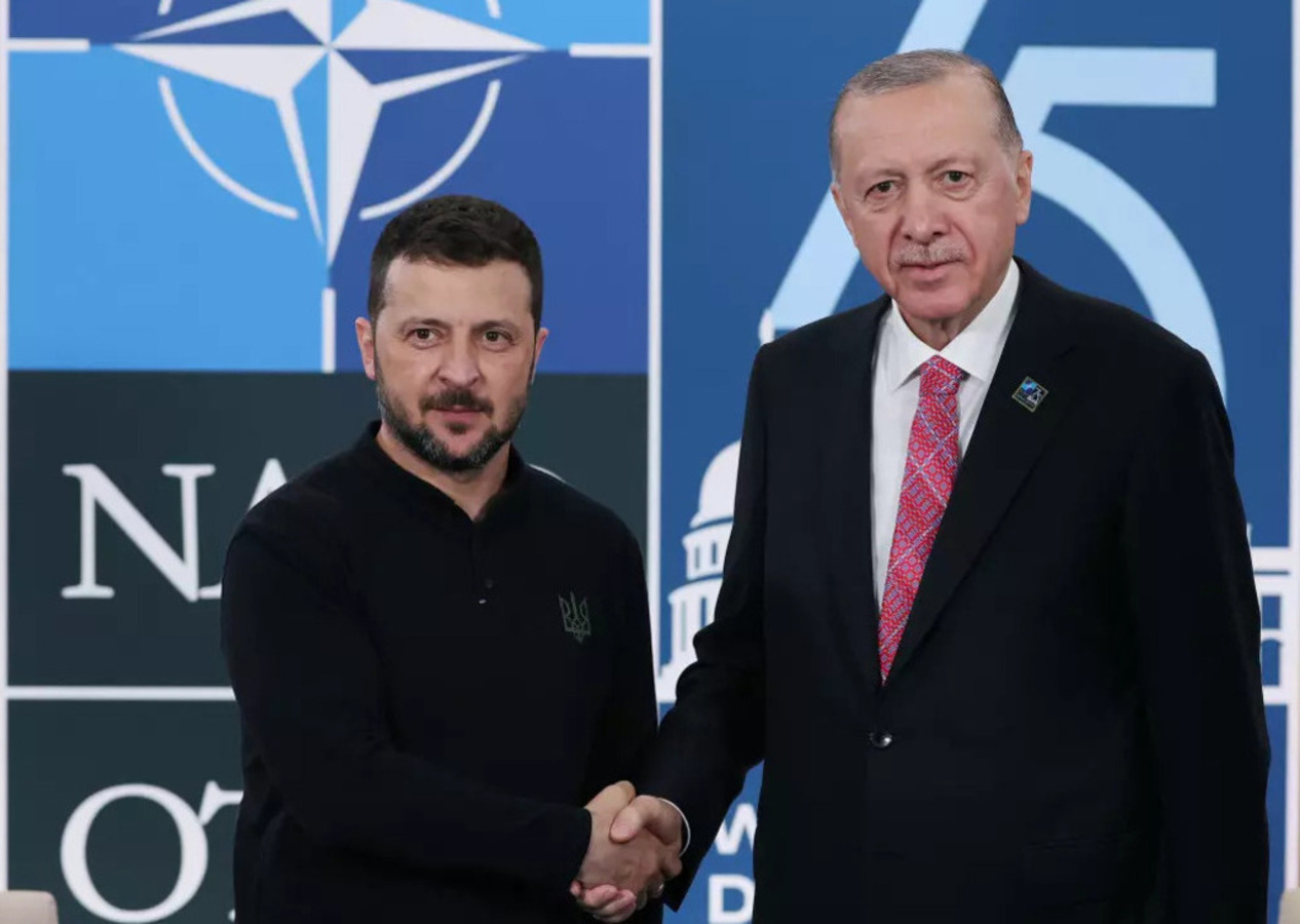 Cumhurbaşkanı Recep Tayyip Erdoğan, Volodimir Zelenskiy ile görüştü: Karadeniz tahıl girişimine vurgu!