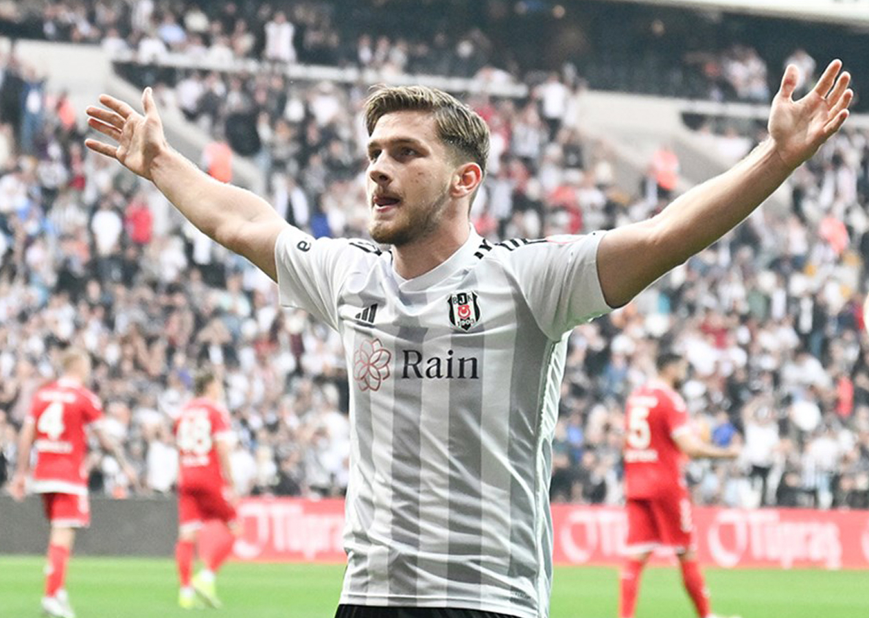 Giovanni van Bronckhorst Semih Kılıçsoy için son kararı verdi! Beşiktaş taraftarının gözü kulağı bu haberdeydi
