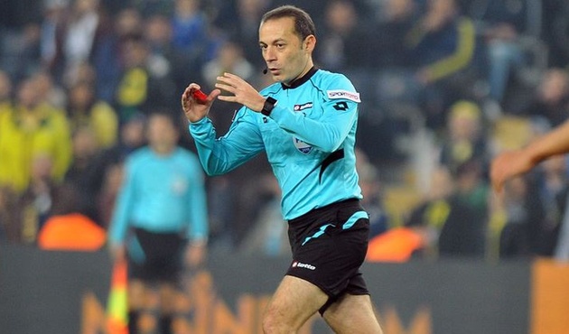 Galatasaray'da Cüneyt Çakır endişesi...