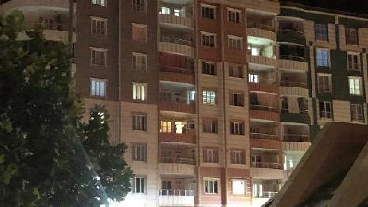 Siirt'te dram: 2 Yaşındaki Asel Nur balkondan düşerek hayatını kaybetti