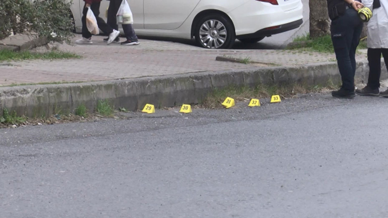Sultangazi'de cadde ortasında silahlı çatışma yaşandı