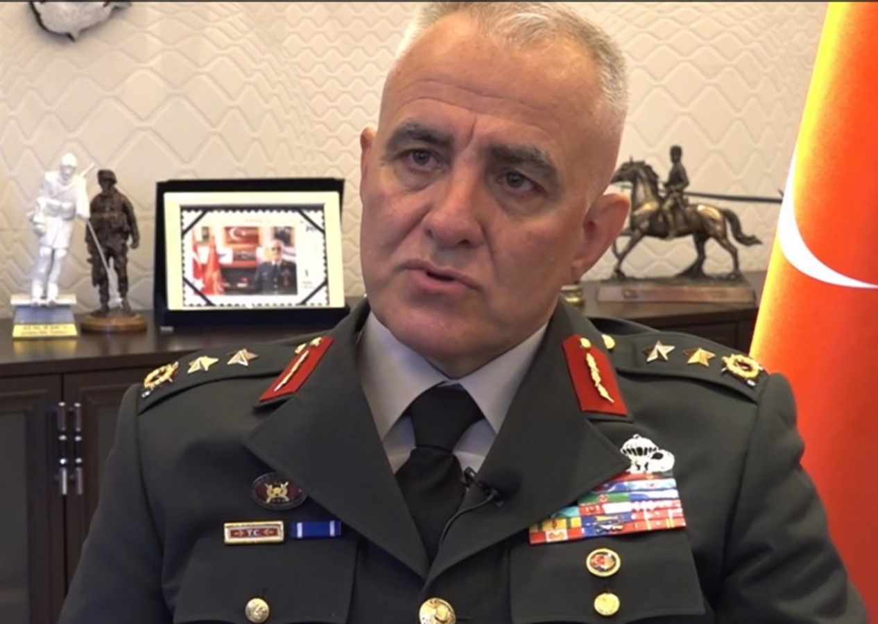 8 kurşunla yaralanmasına rağmen kışlasını darbecilere teslim etmemişti! Tümgeneral Ala, yaşadıklarını anlattı