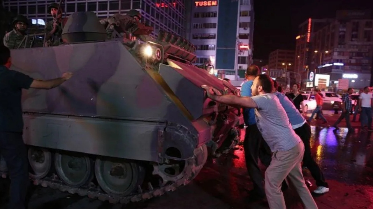 İşte FETÖ hain darbesinin ekonomiye verdiği zarar