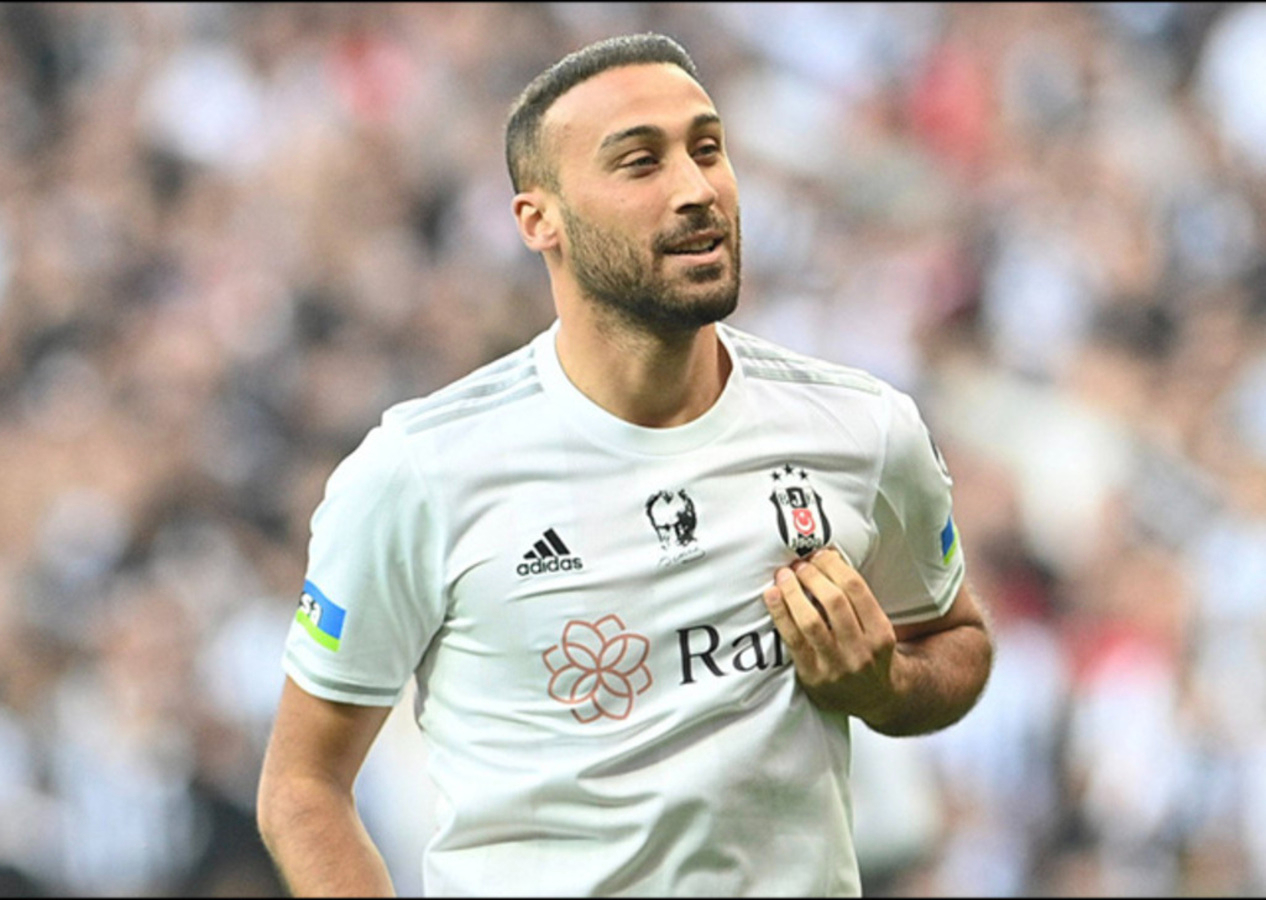 Beşiktaş resmen açıkladı: Cenk Tosun'la yollar ayrıldı!
