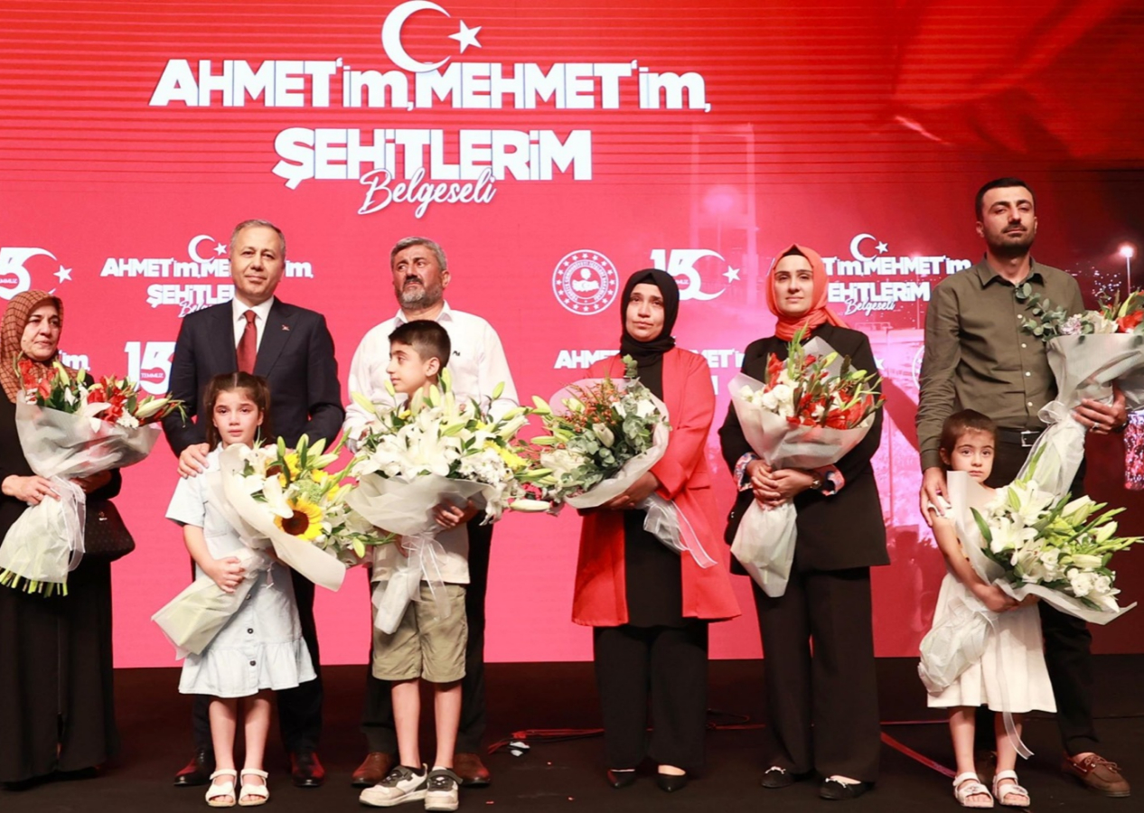 Birlikte şehit olan ikiz kardeşler 15 Temmuz'un simge isimleri oldular! 'Ahmet'im, Mehmet'im, Şehitlerim' belgeseli için özel gösterim!