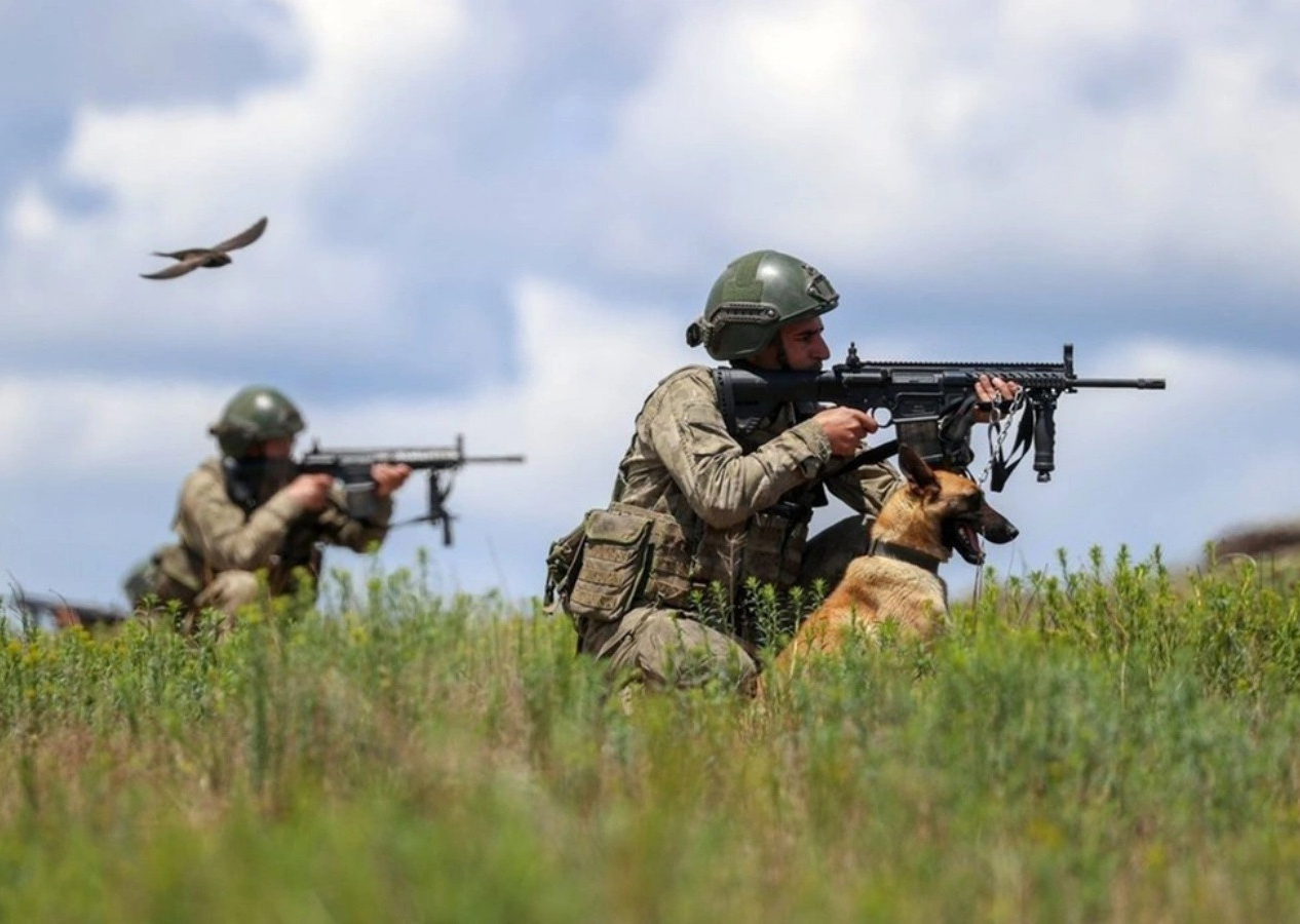 PKK'ya darbe: 7 PKK/YPG'li terörist öldürüldü!