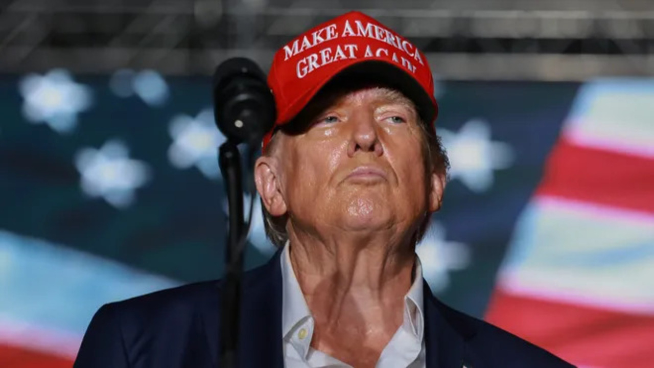 ABD'de Cumhuriyetçi Parti'nin adayı resmen Donald Trump oldu!