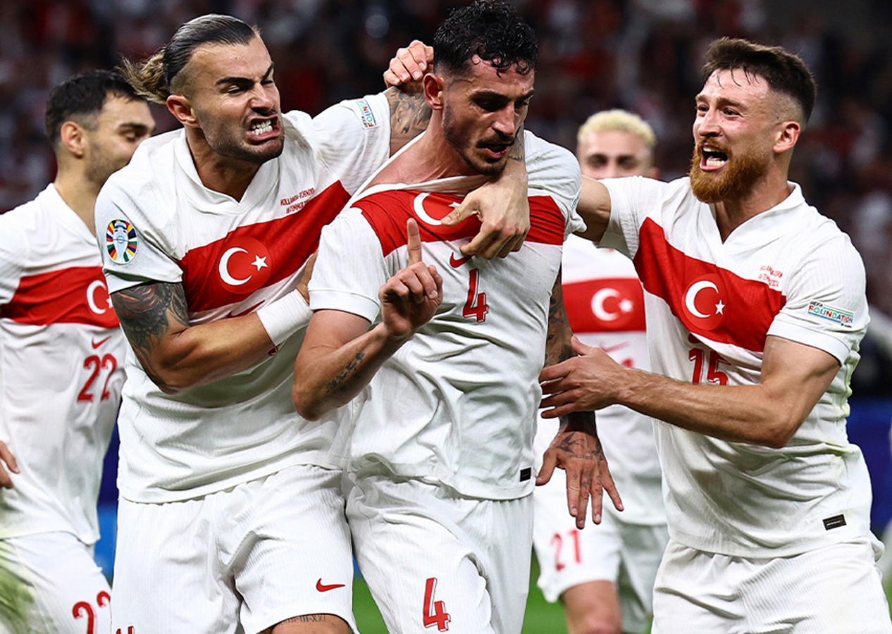 A Milli Takımımız'dan tarihi başarı! FIFA sıralaması açıklandı: Türkiye 16 basamak yükseldi! İşte sıralamadaki yerimiz...