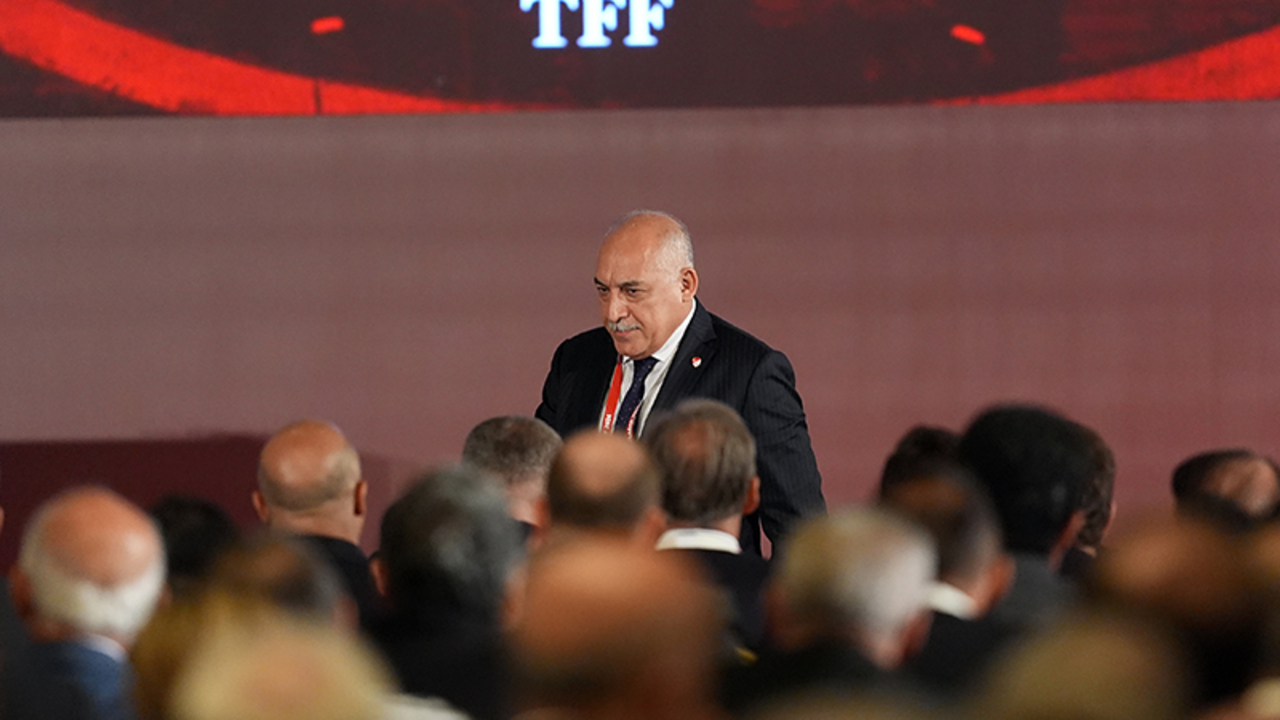 Mehmet Büyükekşi'den veda konuşması: Bizden bu kadar, herkes hakkını helal etsin!