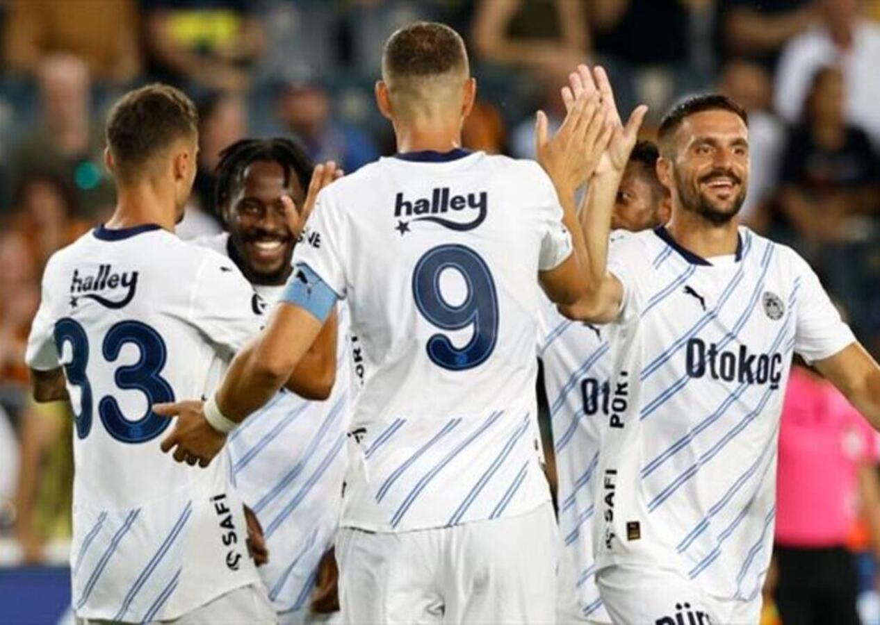 Fenerbahçe Hull City'e acımadı, gol oldu yağdı! Fenerbahçe 5 - 1 Hull City | Maçın özeti