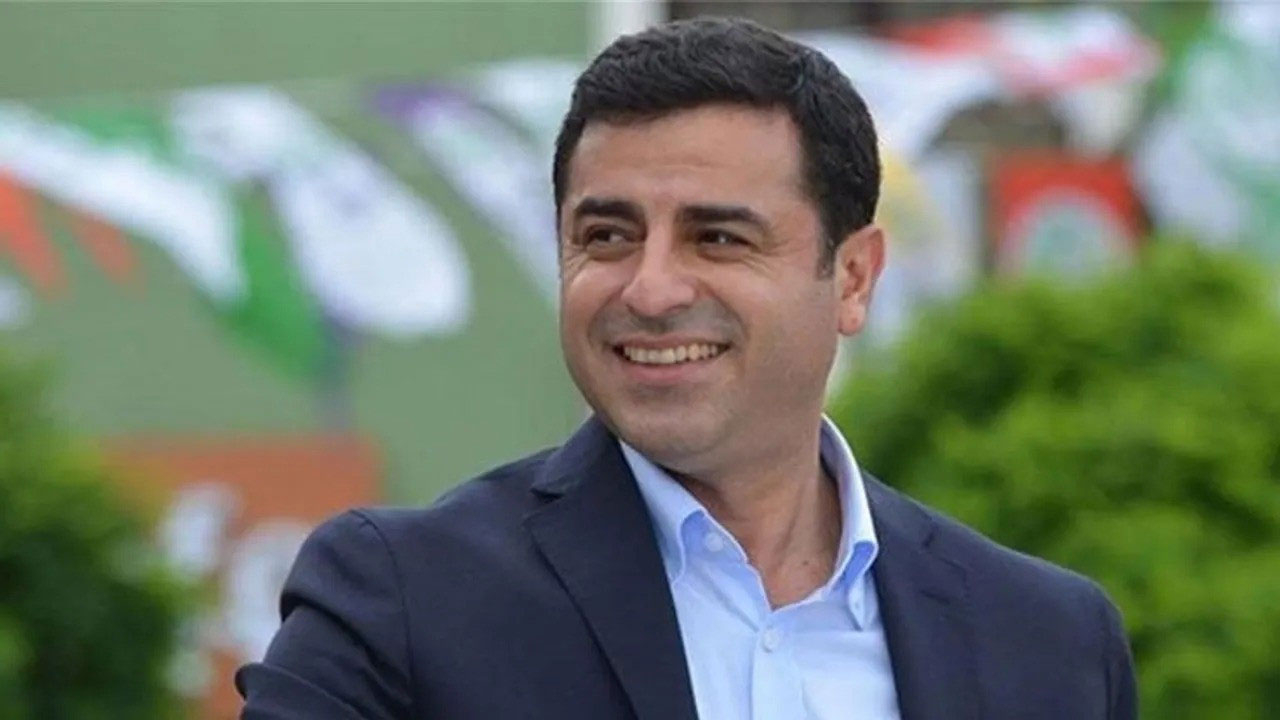 Selahattin Demirtaş'a 2.5 yıl hapis cezası
