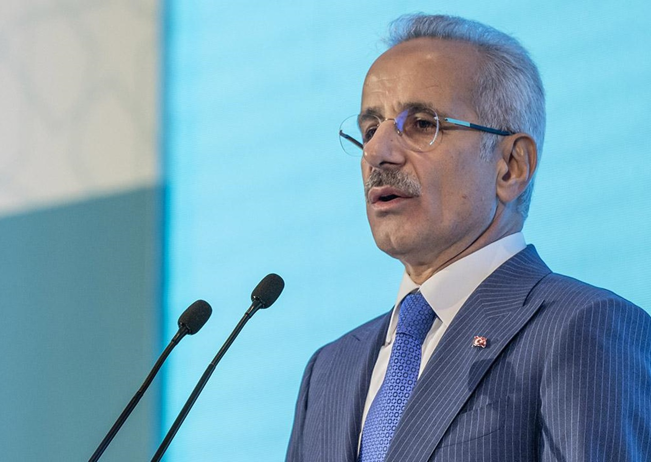 Dünya genelinde yazılım sistemlerinde sorun! Ulaştırma ve Altyapı Bakanı Uraloğlu'ndan açıklama: Siber saldırı söz konusu değil