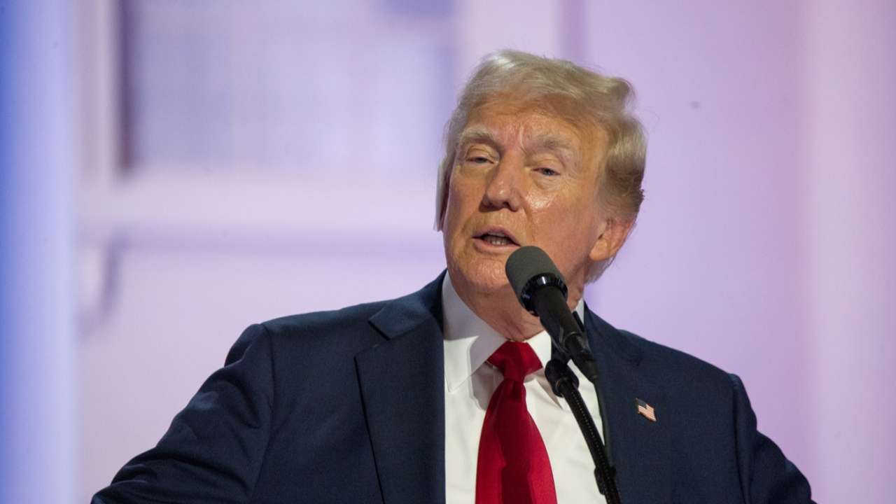 Donald Trump saldırıdan sonra ilk kez konuştu! ''Son anda kafamı çevirmeseydim...''