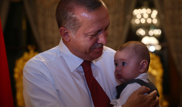 Cumhurbaşkanı Erdoğan o fotoğrafın hikayesini anlattı