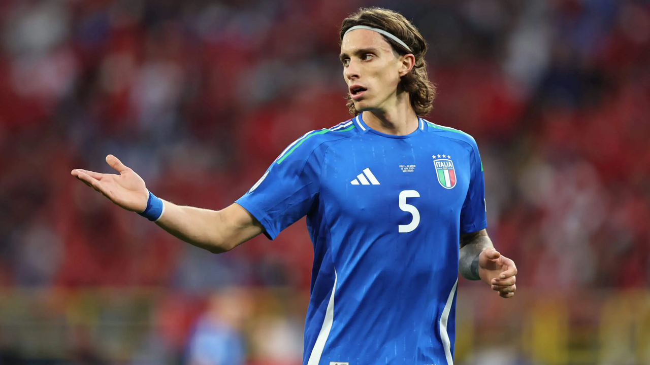Arsenal'dan yaza damga vuracak transfer! İtalya'nın yeni starı Riccardo Calafiori imza atmaya hazırlanıyor