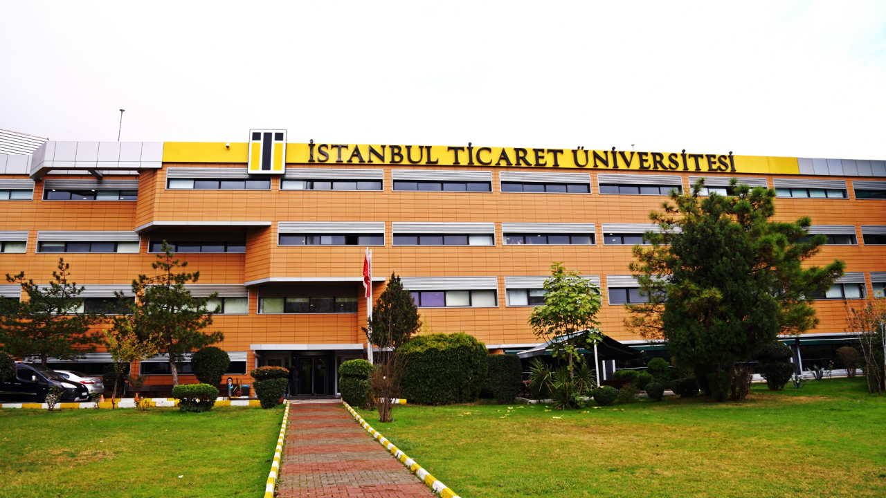 İstanbul Ticaret Üniversitesi ücretleri 2024-2025! İstanbul Ticaret Üniversitesi %50 ve %25 burslu fiyatları...