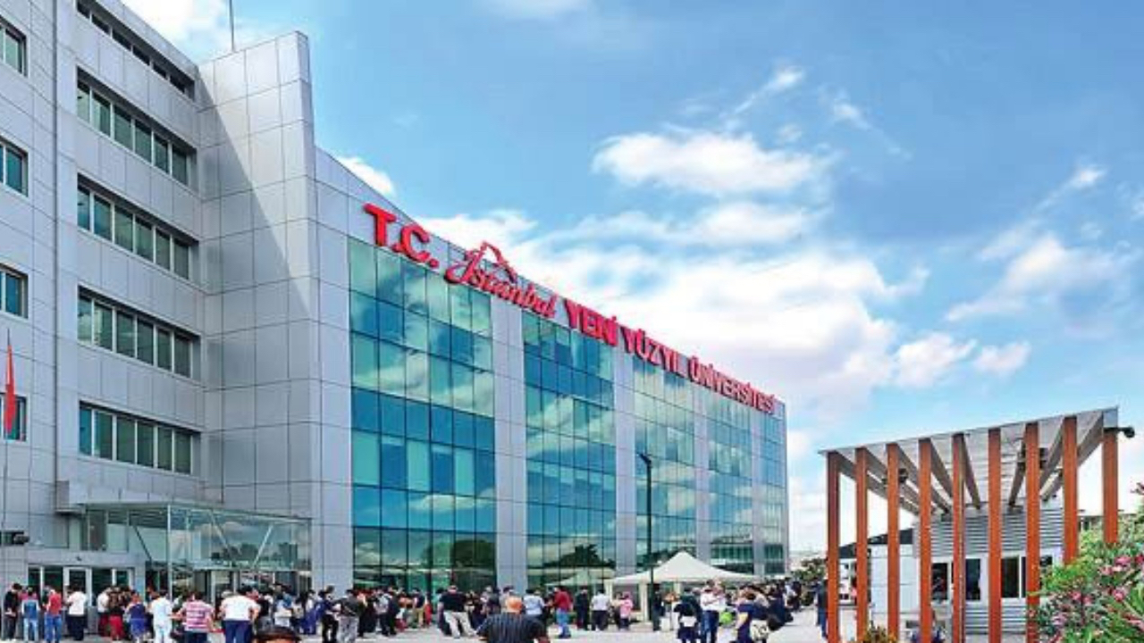 İstanbul Yeni Yüzyıl Üniversitesi ücretleri 2024-2025! İstanbul Yeni Yüzyıl Üniversitesi %50 ve %25 burslu fiyatları...